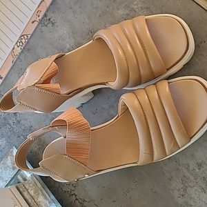 Brand New Dr Scholls sandals